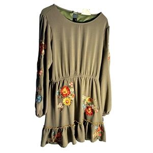 Savanna Jane Fit and Flare Olive Long Sleeve Short Dress Sz Lrg